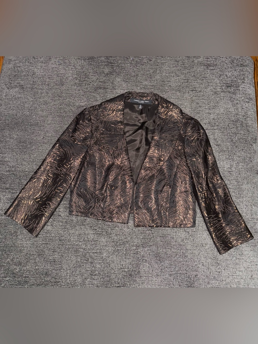 Vintage 90s Carmen Marc Valvo Metallic Brocade Bolero Jacket Size 6 - Picture 2 of 8